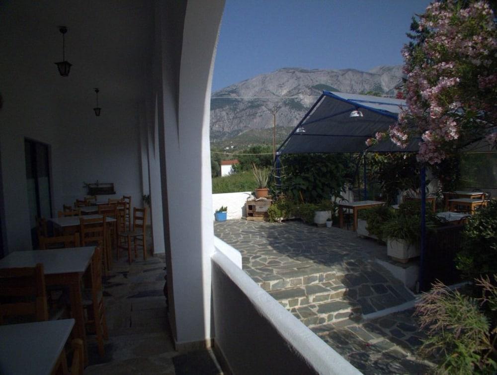 Hotel Sofia Marathokampos Exterior photo