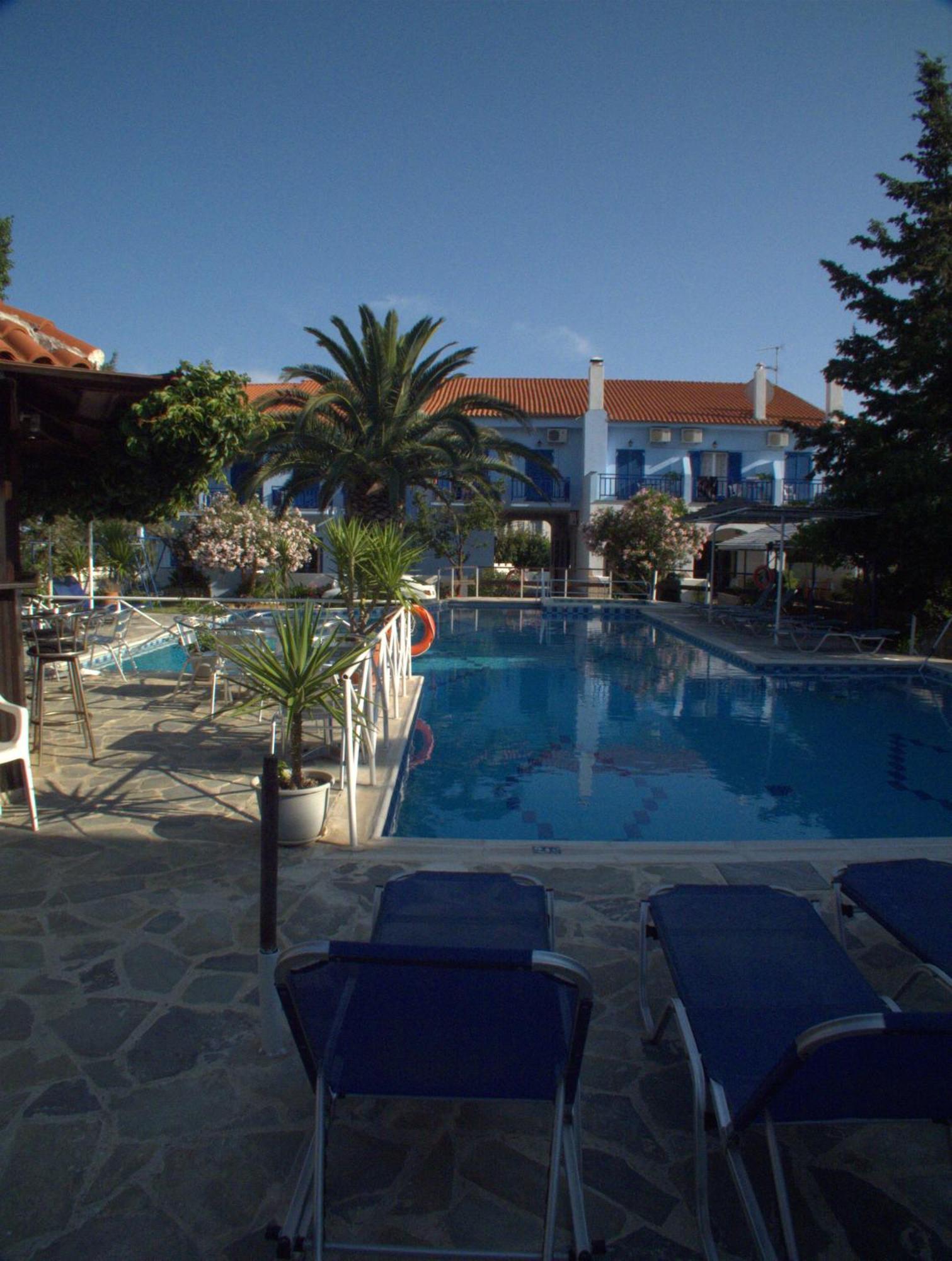 Hotel Sofia Marathokampos Exterior photo